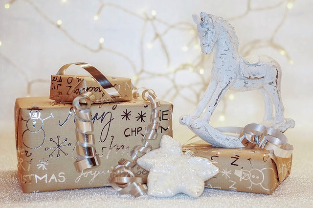 Gifts That Start with L