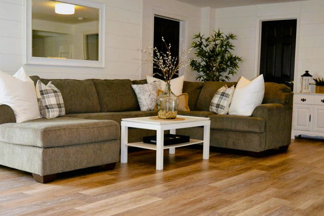 vinyl flooring vs laminate flooring