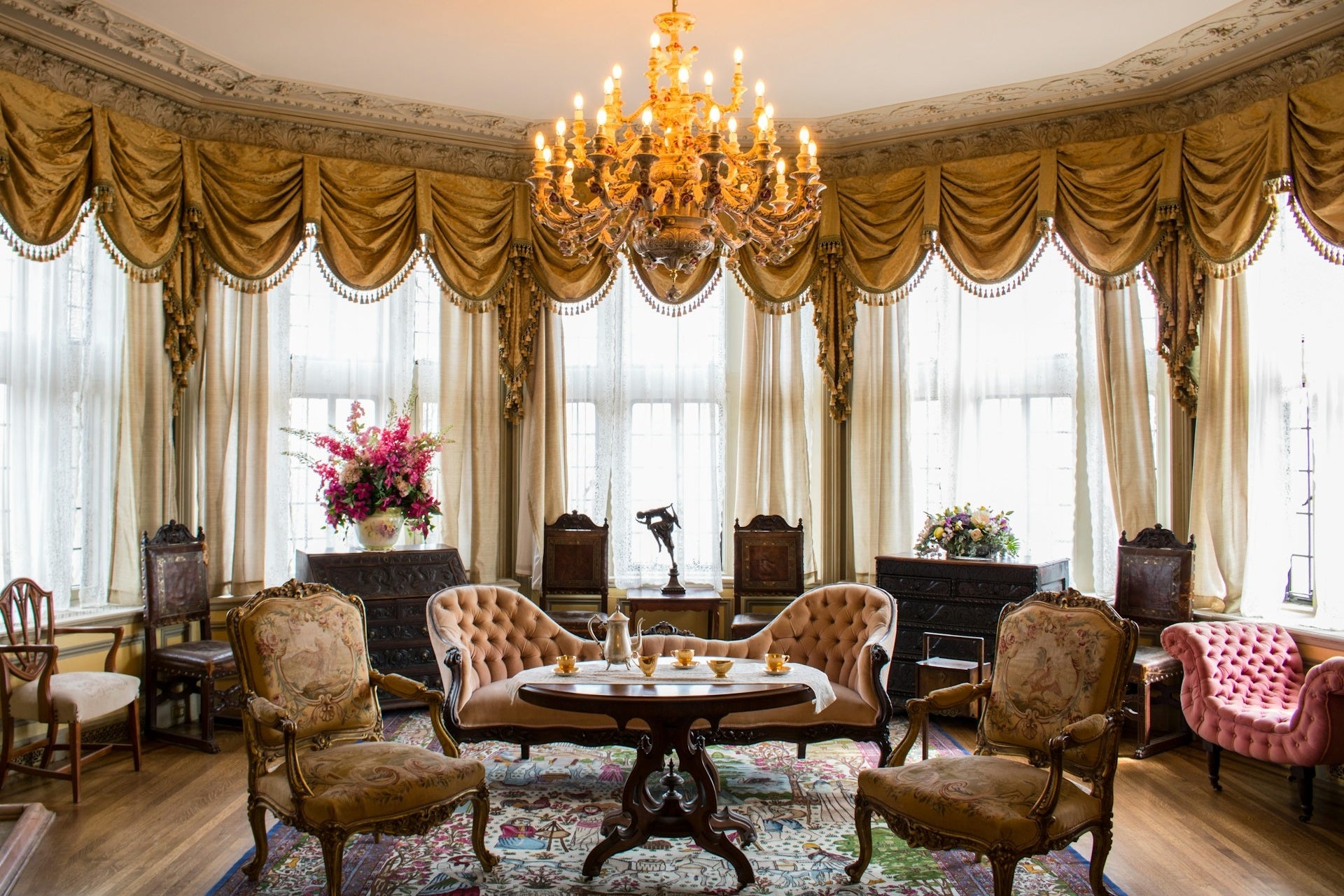 Parlor vs Living Room