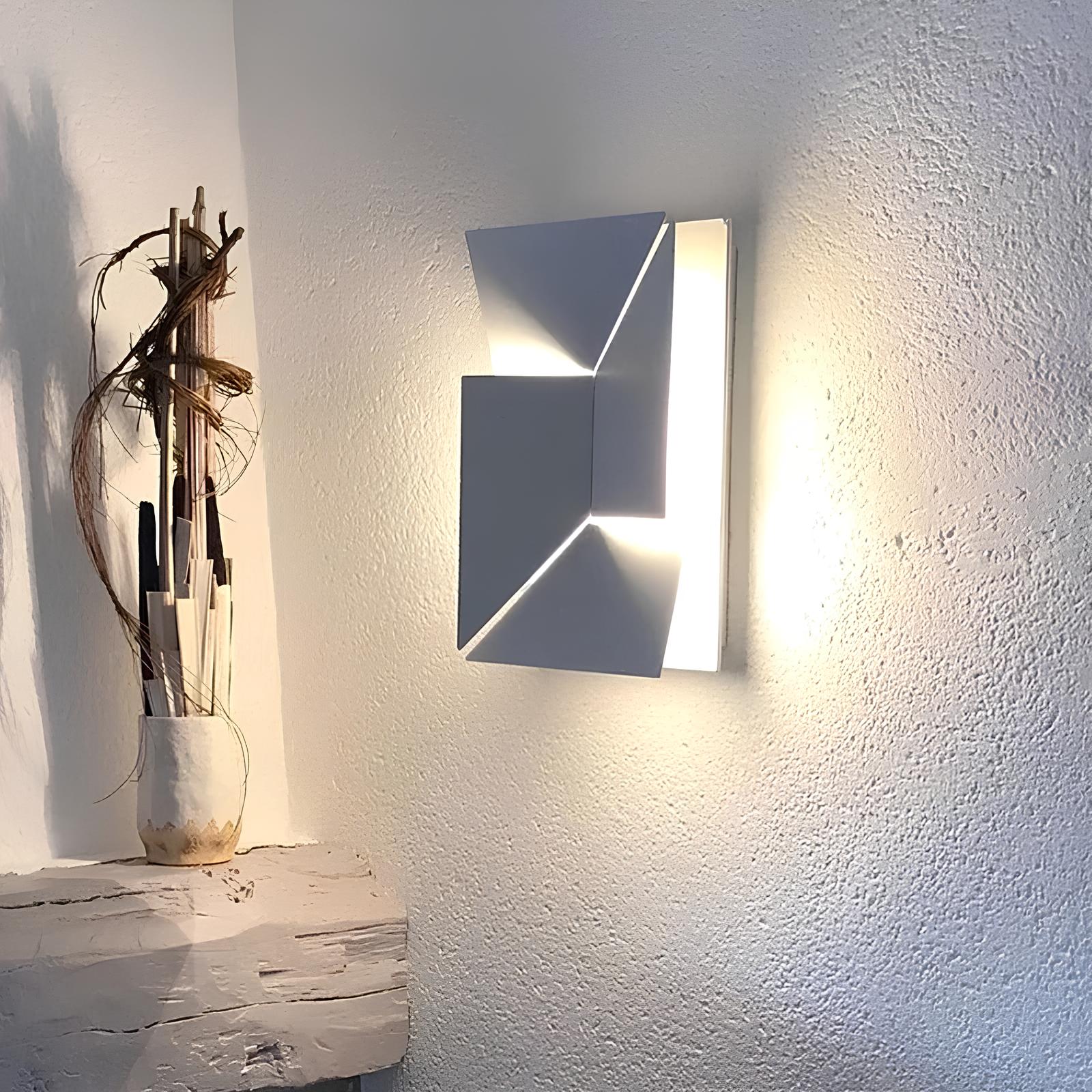 LuminaCraft 3D LED Iron Sconce