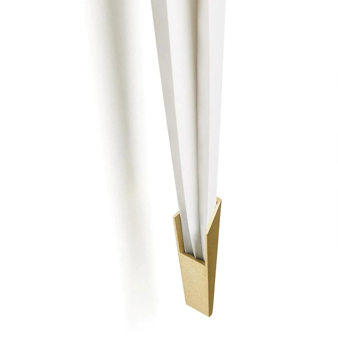 Dovetail Wall Lamp