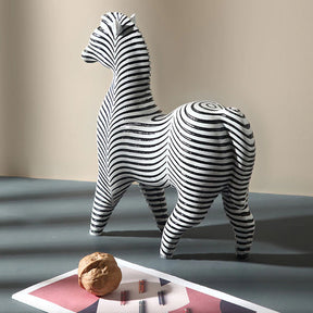 BW Pattern Animal with Synthetic Resin's materials.