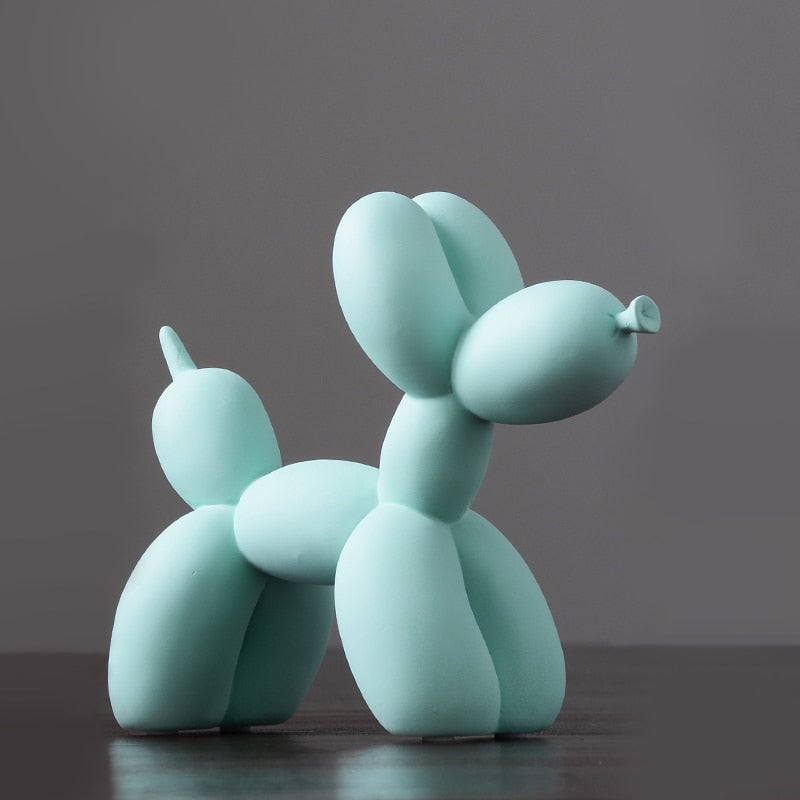 Caslon Balloon Dog Statue