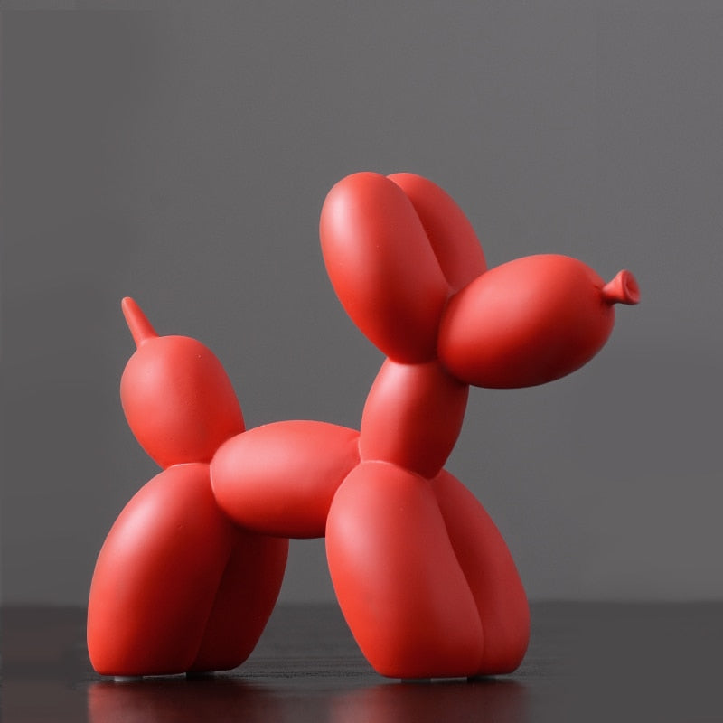 Caslon Balloon Dog Statue