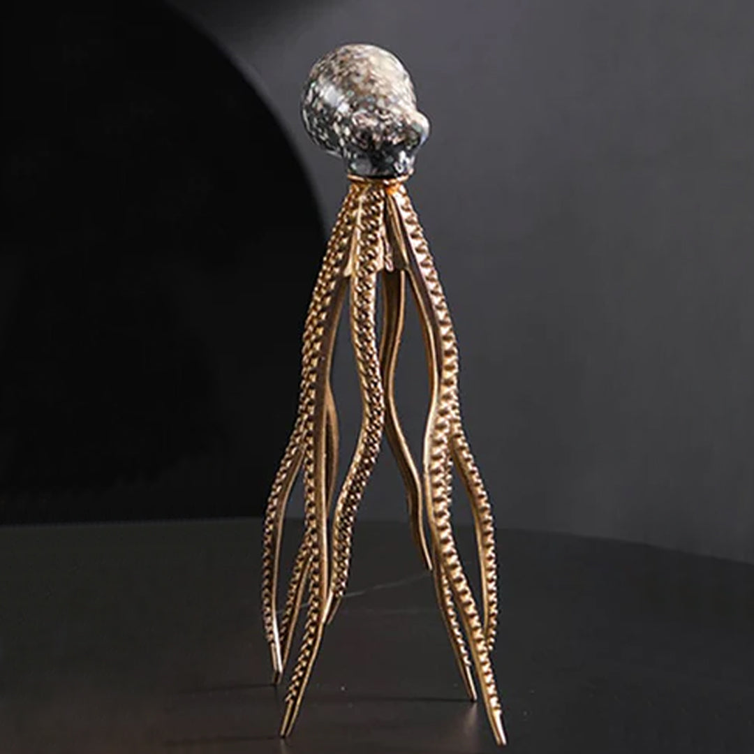 Flying Octopus Statue The tentacles .are finely crafted