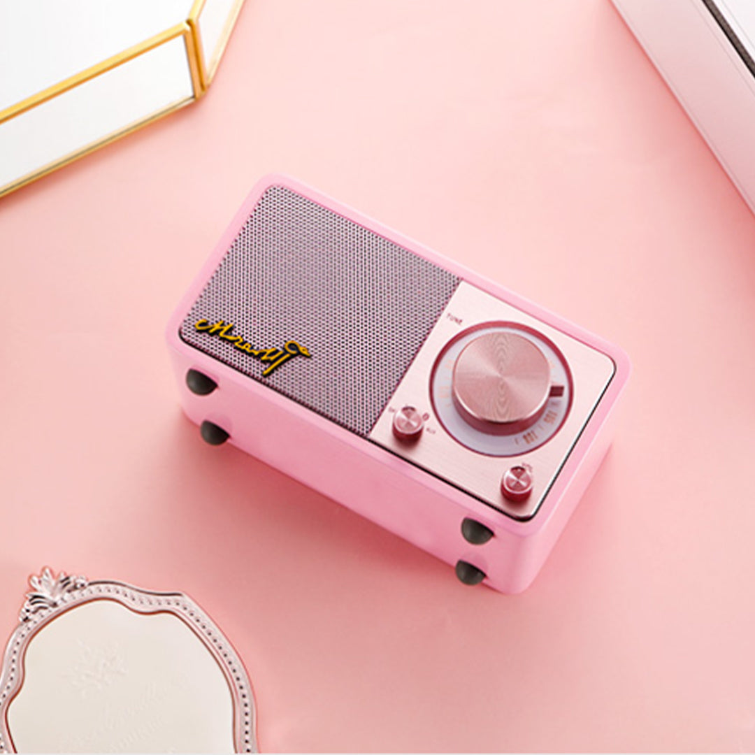 Retro Radio Soundbox Bluetooth for wireless audio streaming