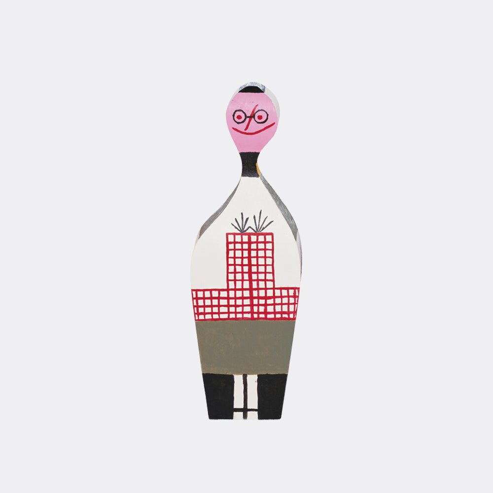 Wooden Doll Vol.4 are also showcasing human fashion