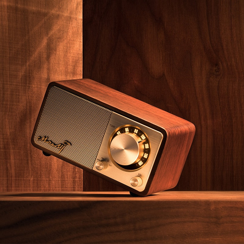 Retro Radio Soundbox Bluetooth a run life of up to 36 hours