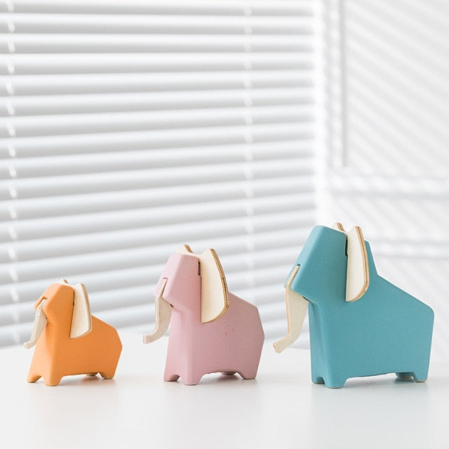 Cartoon Animal Statue also very fashionable and modern.