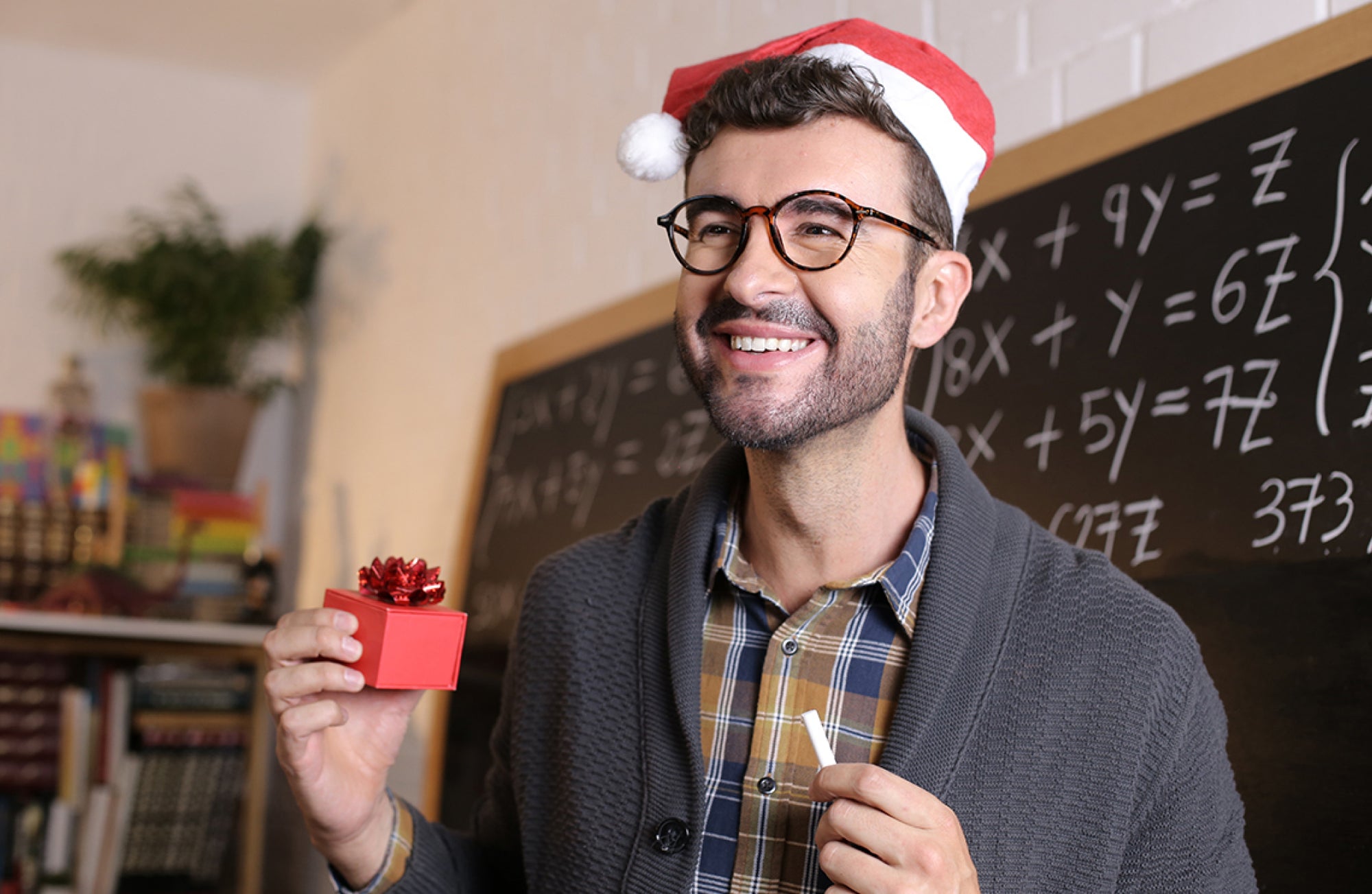 6 Perfect Christmas Gift Ideas for Teachers: Show Your Gratitude!