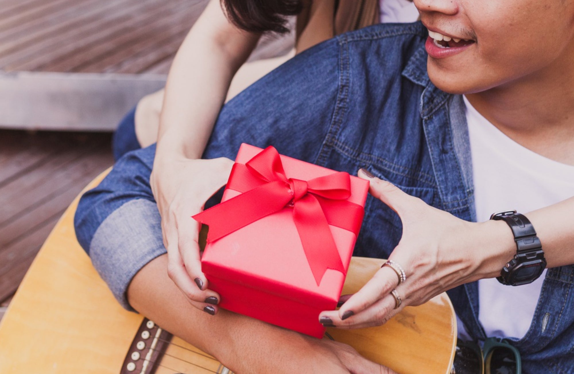Best Boyfriend's Day Gift Ideas That Make Him Feel Special