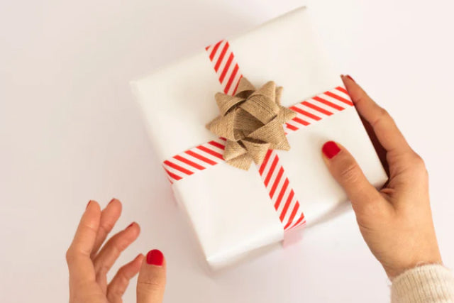 5 Gifts for Long Distance Friends: Affordable Options