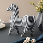 BW Pattern Animal the abstract sculpture is the perfect room decoration.