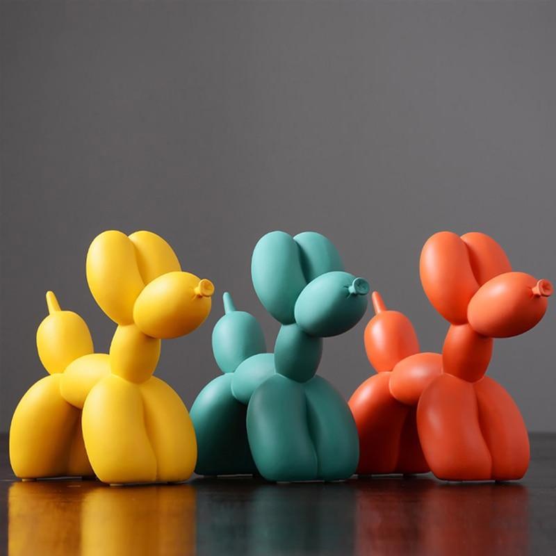 Caslon Balloon Dog Statue with many colour options.