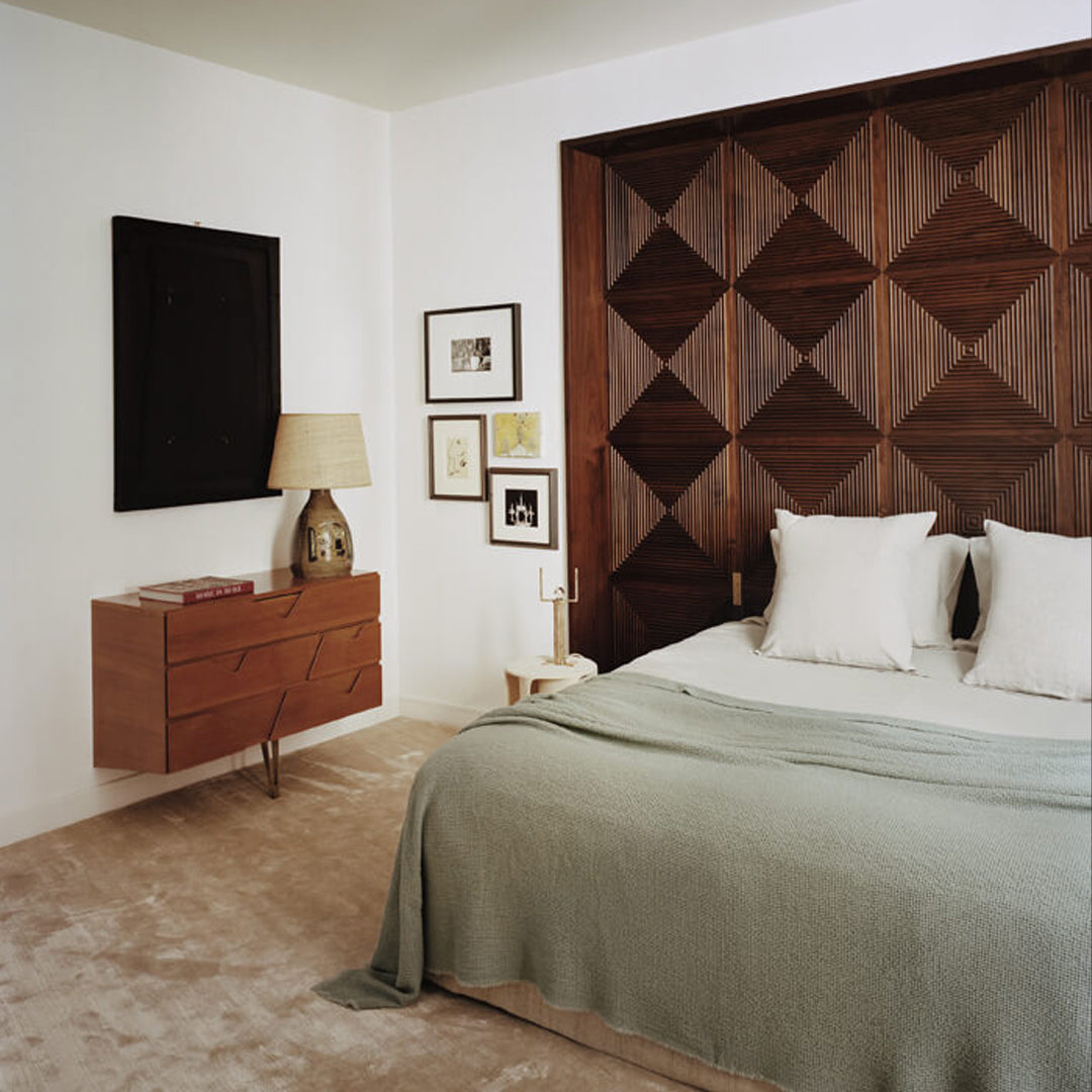 Parallel Mosaic Wood Wall Panel with Solid Wood