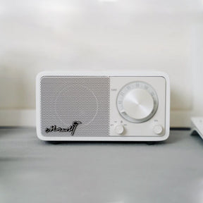 Retro Radio Soundbox Bluetooth A great looking radio for kitchen