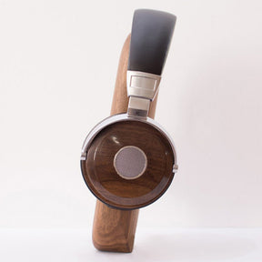HIFI Retro Headphone Handcrafted from natural walnut for a vintage look and distinct sound quality. 